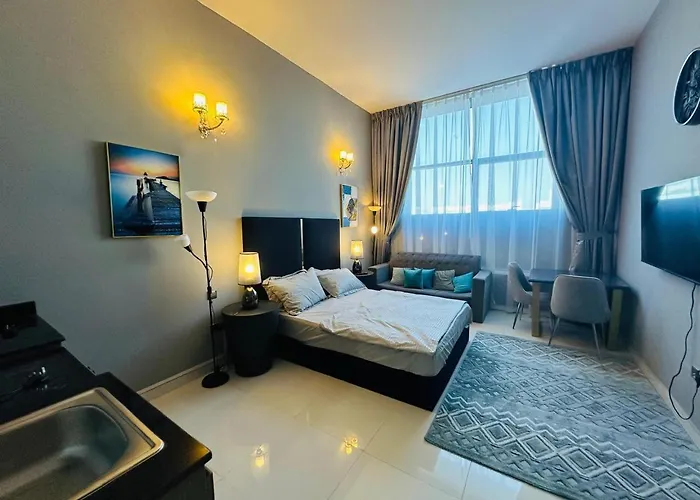 Al Manara Classic Lux Studio