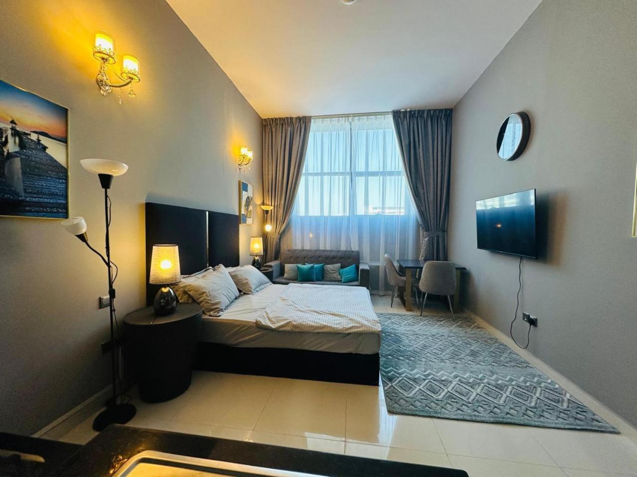 Al Manara Classic Lux Apartment *